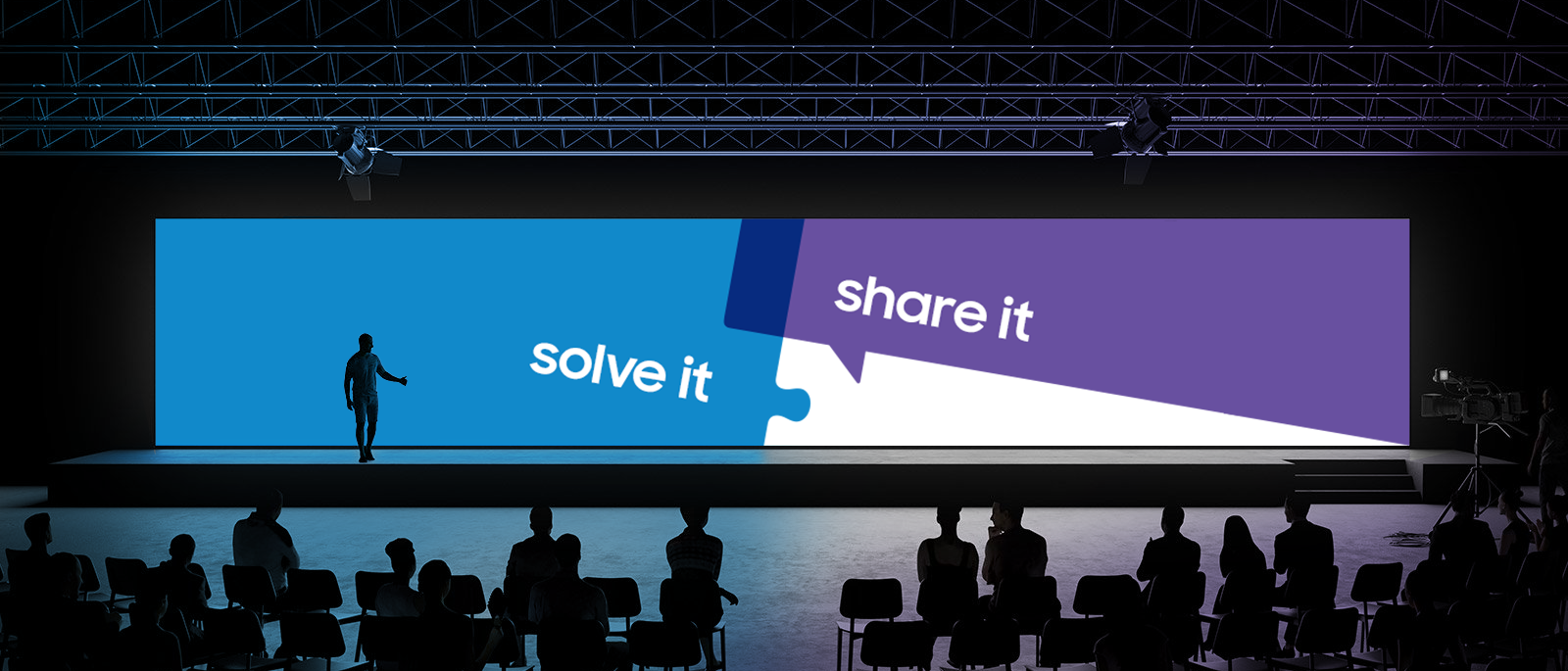 Samsung AUT Tech stage presenting the Solve it, Share it platform